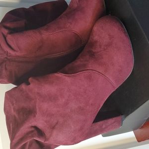 Torrid Knee High Boots - Size 9